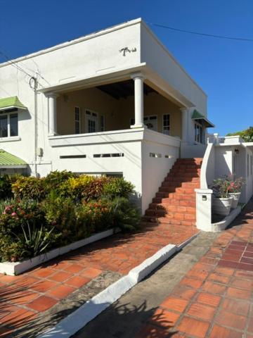 Rose Apartments Christ Church Exterior foto